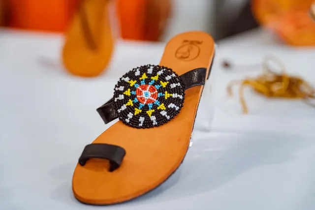 Fete-ish slipper